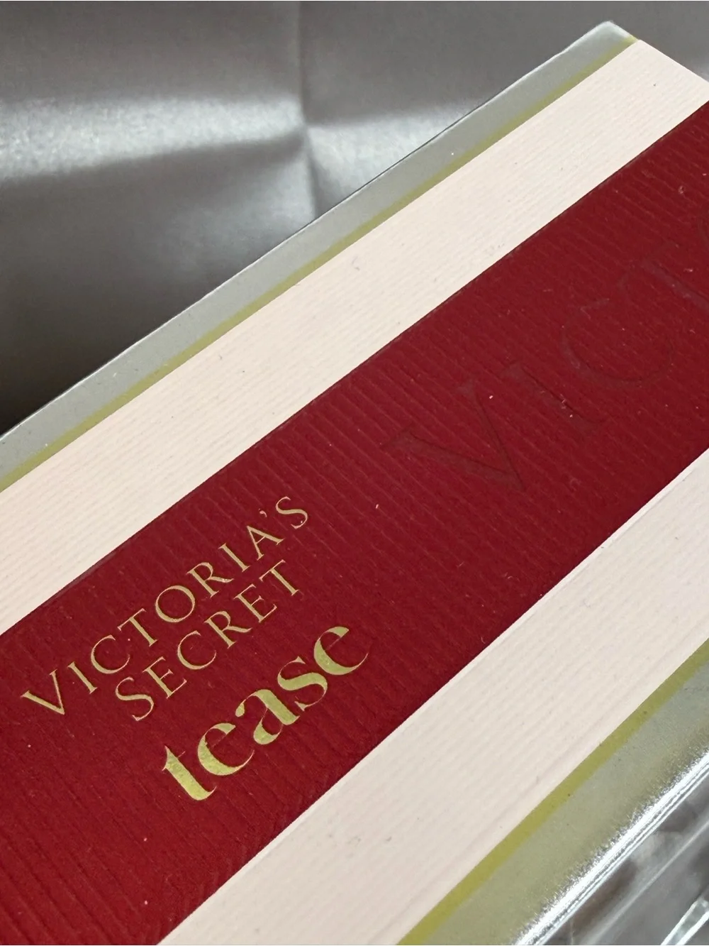 Victoria's Secret Tease  & Body Lotion Gift Set - Pink